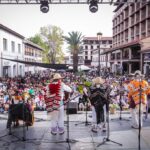Exitoso concierto de los grupos Erandi y Tumbiecha en el Tianguis Artesanal de Domingo de Ramos