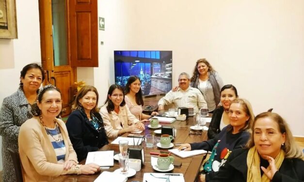 Círculo de escritoras uruapenses ofrecerán programa cultural por el mes de la mujer